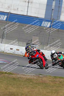 media/Nov-26-2022-Fastrack Riders (Sat) [[b001e85eef]]/Level 2/Session 3 Outside Turn 9/